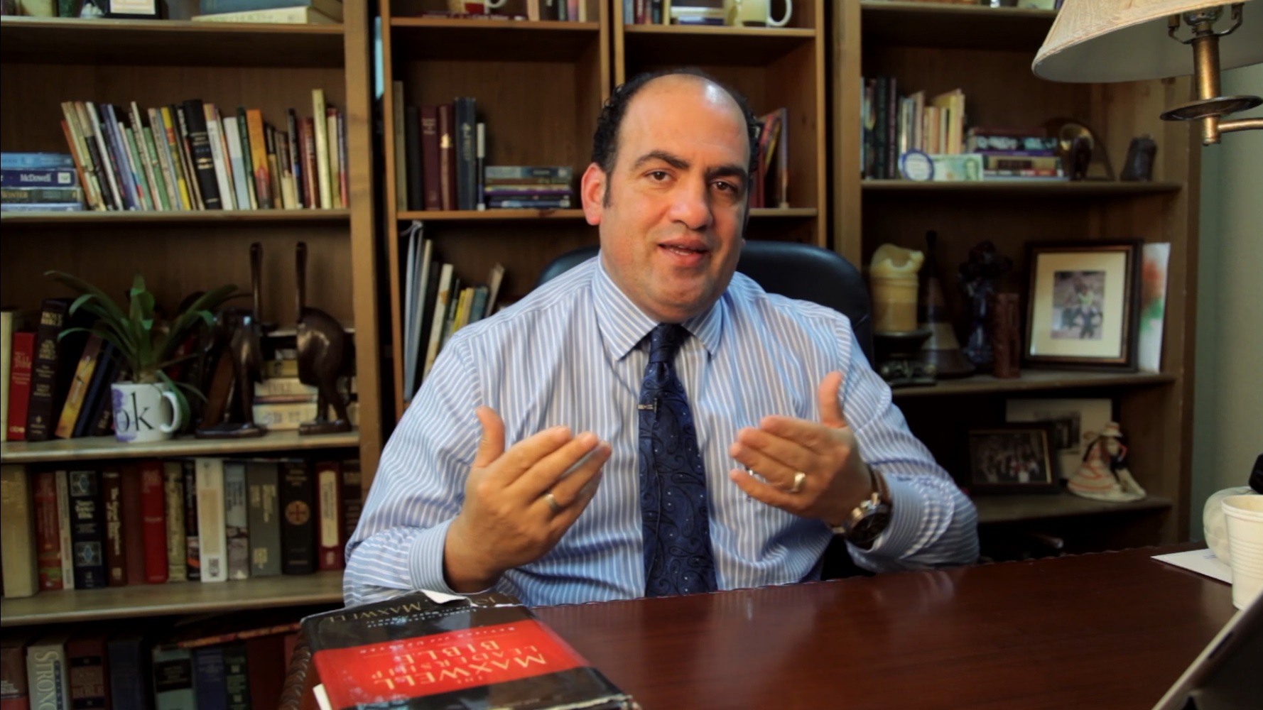 Warum die Dreifaltigkeit - Von Pastor David Michael Santiago